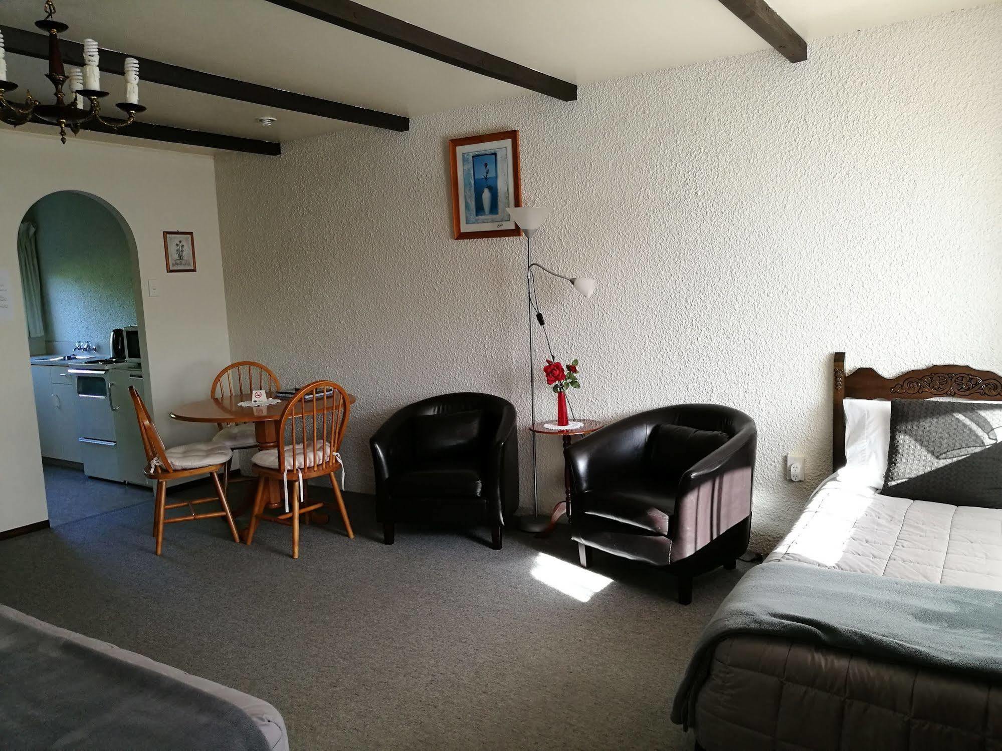 Hacienda Motel อินเวอร์คาร์กิลล์ ภายนอก รูปภาพ