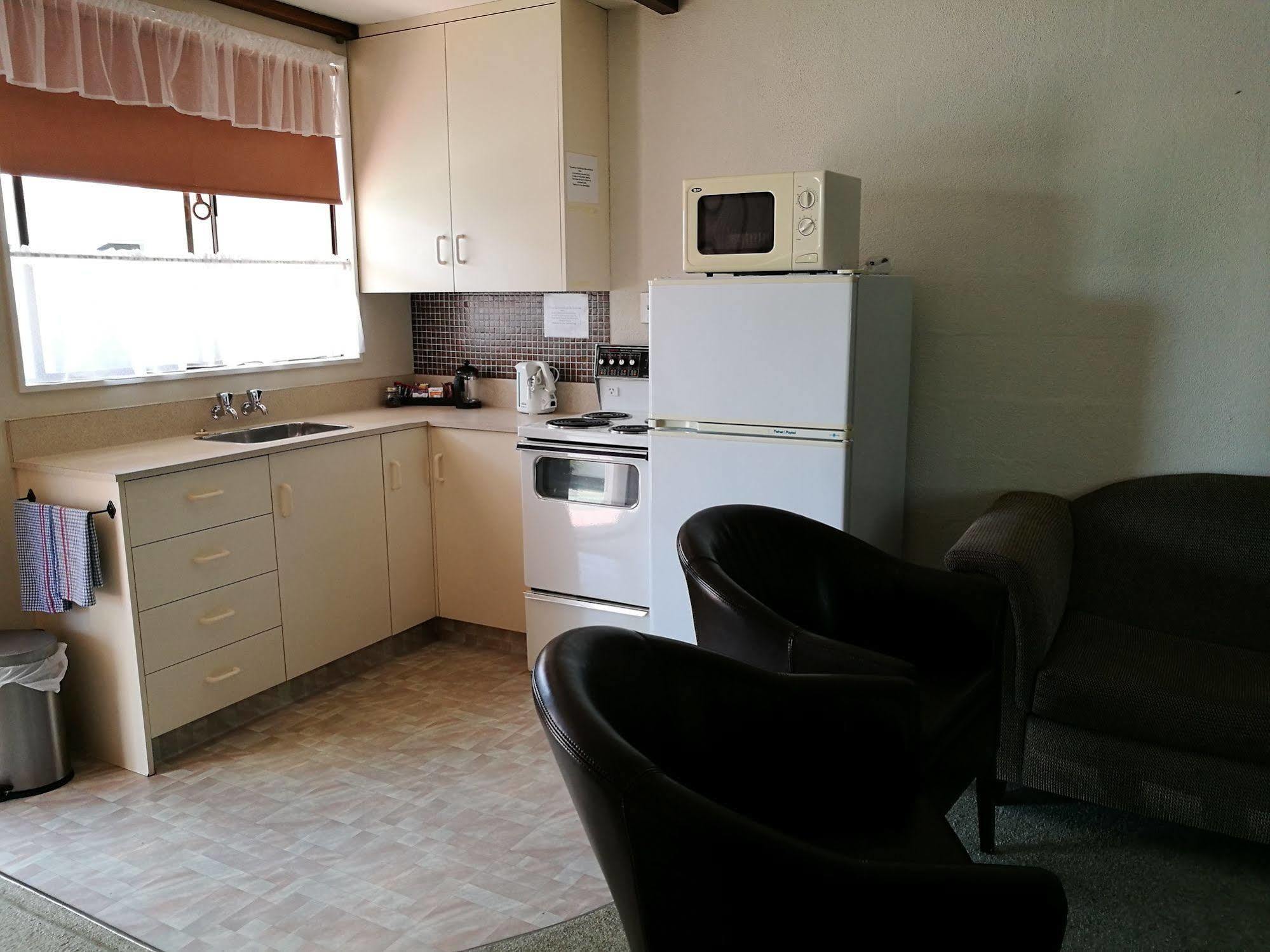 Hacienda Motel อินเวอร์คาร์กิลล์ ภายนอก รูปภาพ